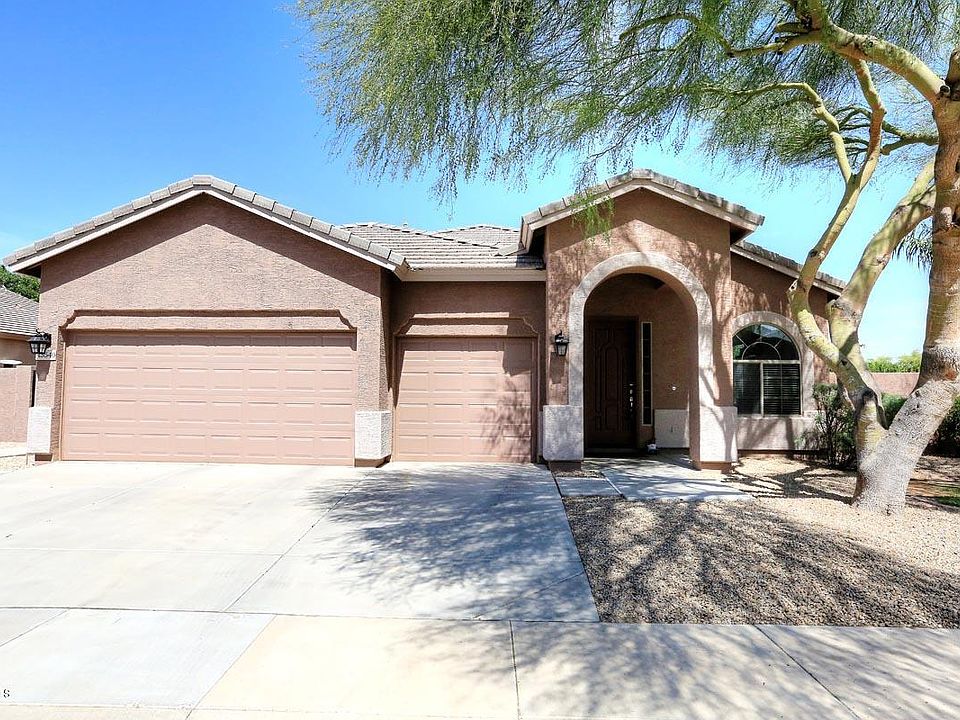 1st image of 43540 W Bravo Ct
