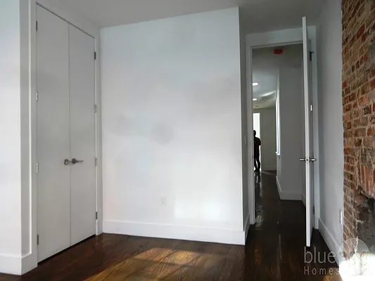 Rented by Blue Egg Realty Corp | media 38