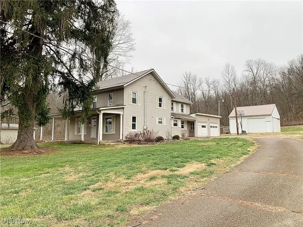 247 State St, Brinkhaven, OH 43006