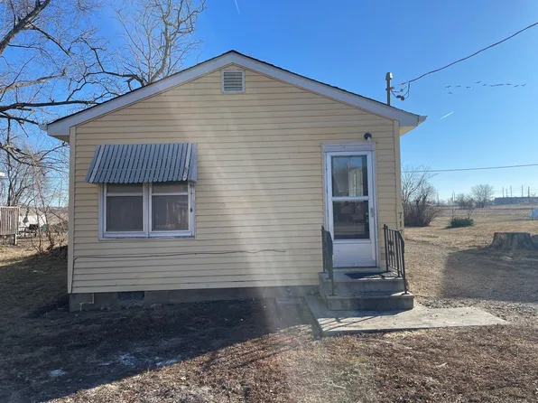 717 N 5th Ave, Marshalltown, IA 50158