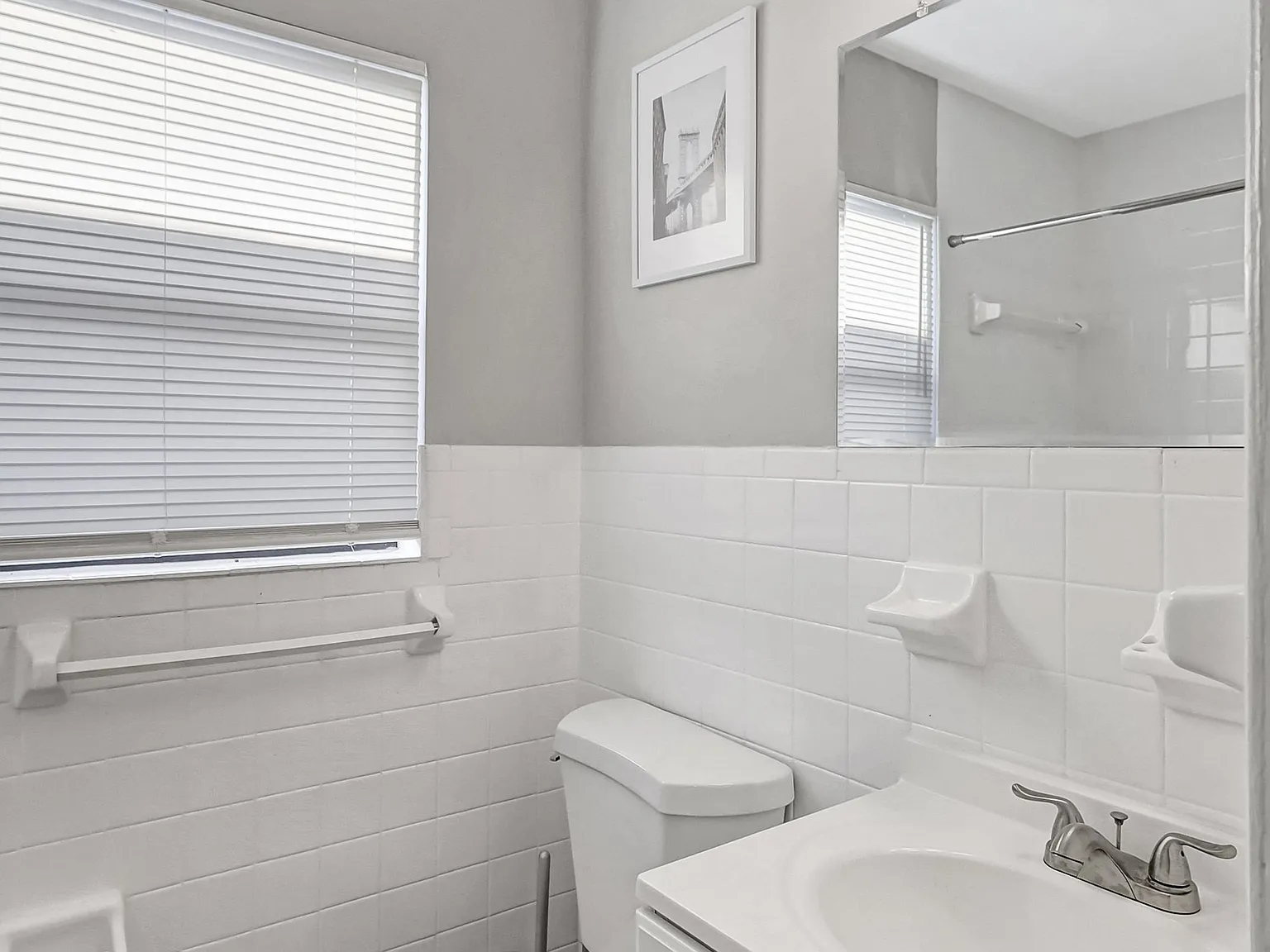 4 bed, 3.0 bath, 1954 sqft, $771 — Photo 4