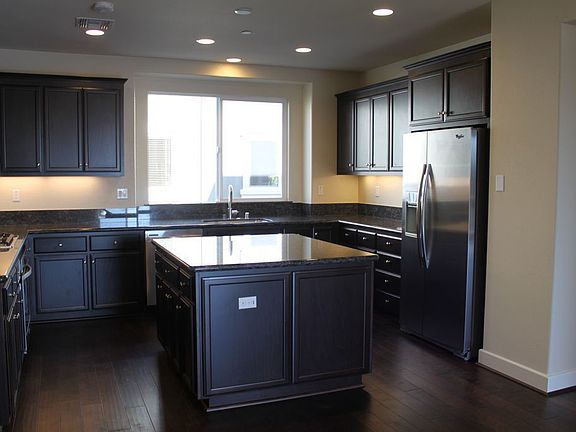 4th image of 6563 Tralee Village Dr
