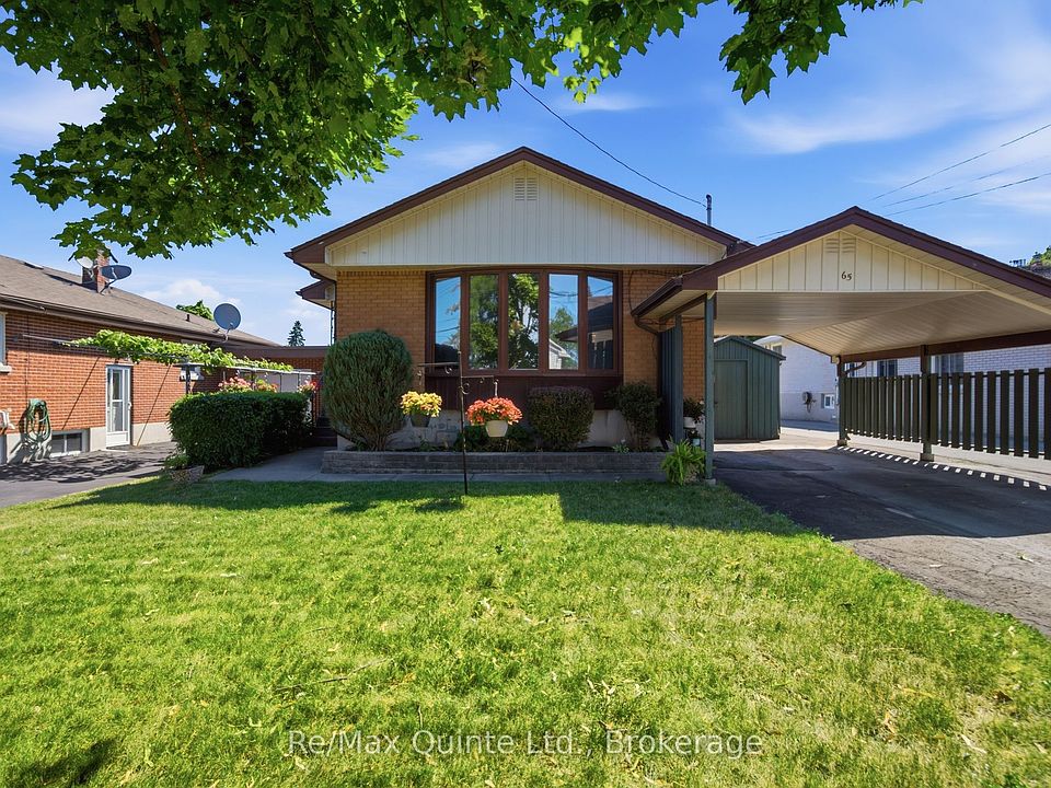 1st image of 65 Humewood Dr