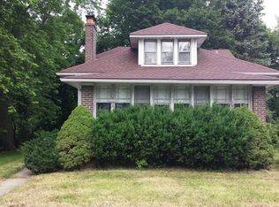 1616 Park Ave, North Chicago, IL 60064