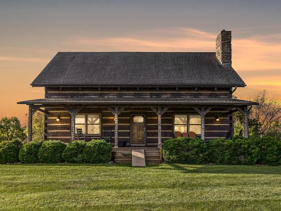 9058 Peters Rd, Ashley, OH 43003