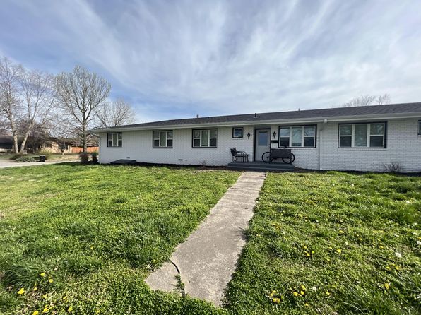 826 E Lee St #830