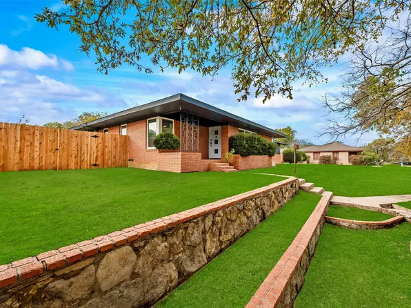 3116 N Glen Garden Dr, Fort Worth, TX 76119