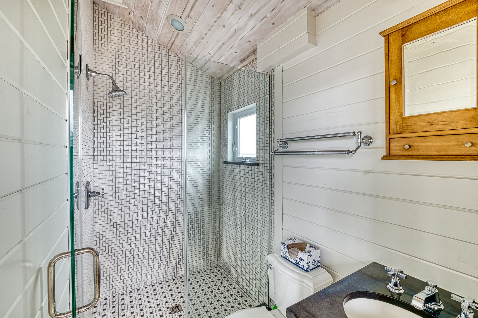  Renovated Bathrooms