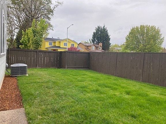 2nd image of 7133 SE Langwood St