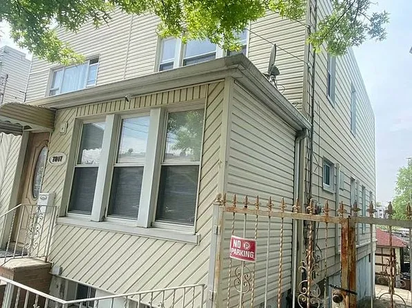 7807 101st Ave, Ozone Park, NY 11416