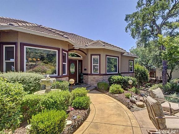 2nd image of 830 Reddick Way
