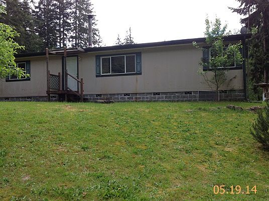 3rd image of 13128 Tenino Dr W