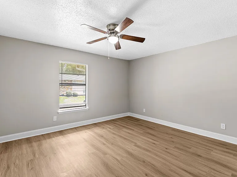 Skyland Pointe — Photo 33