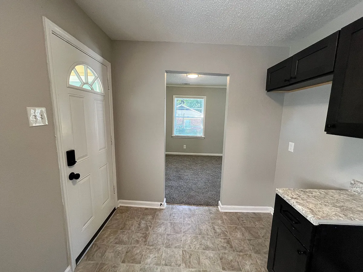 Building Photo - 5290 Lochinvar Rd