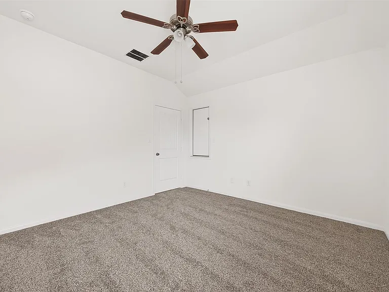 17415 Sandalisle Ln — Photo 38