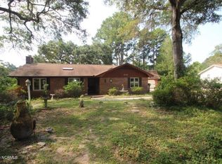 610 Triangle Ct SW, Sunset Beach, NC 28468