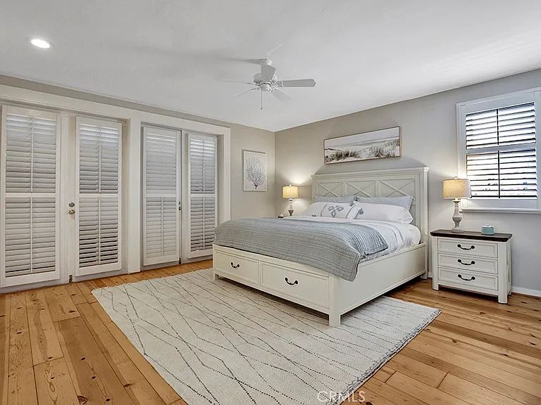 708 Cliff Dr — Photo 21