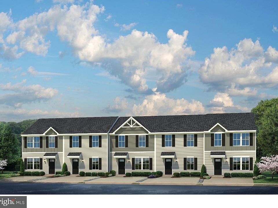 1st image of 456 Sitka Spruce Ln
