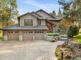 57692 Vine Maple Ln #17, Bend, OR 97707