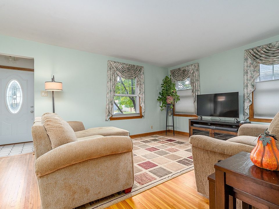 419 N Reed St, Joliet, IL 60435 Zillow