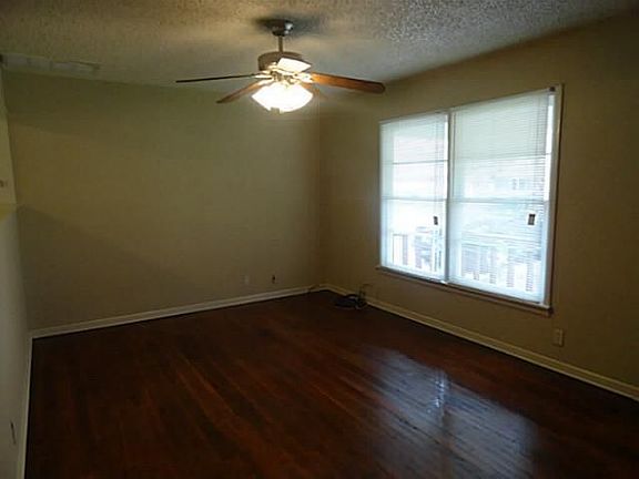 3rd image of 521 Norwood Dr