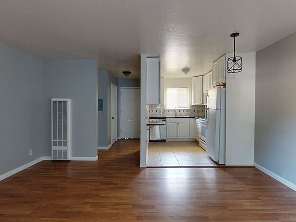 4th image of 1400 Yuba Ave #4