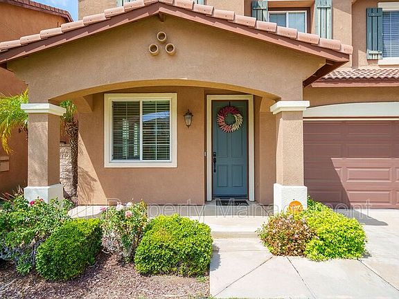 3rd image of 31556 Whitedove Ln