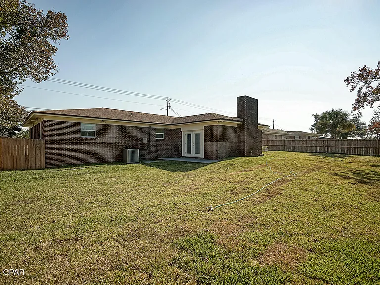 410 S Star Ave — Photo 34