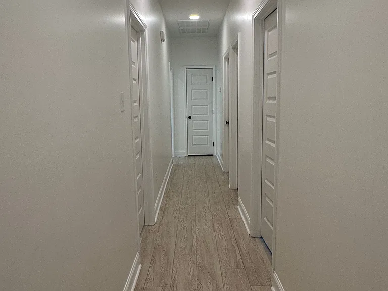 138 Gardencove Cir — Photo 13