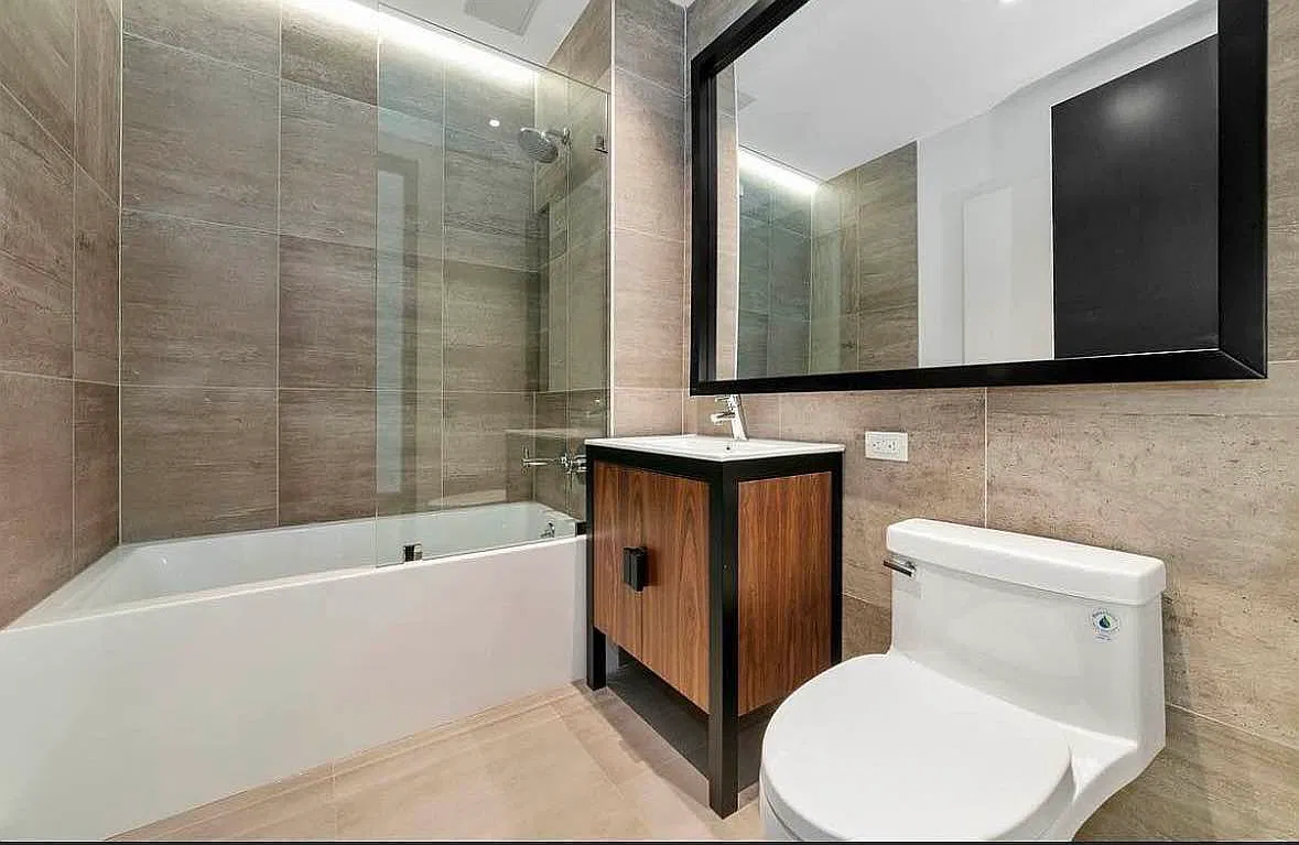 1134 Fulton Street — Photo 2