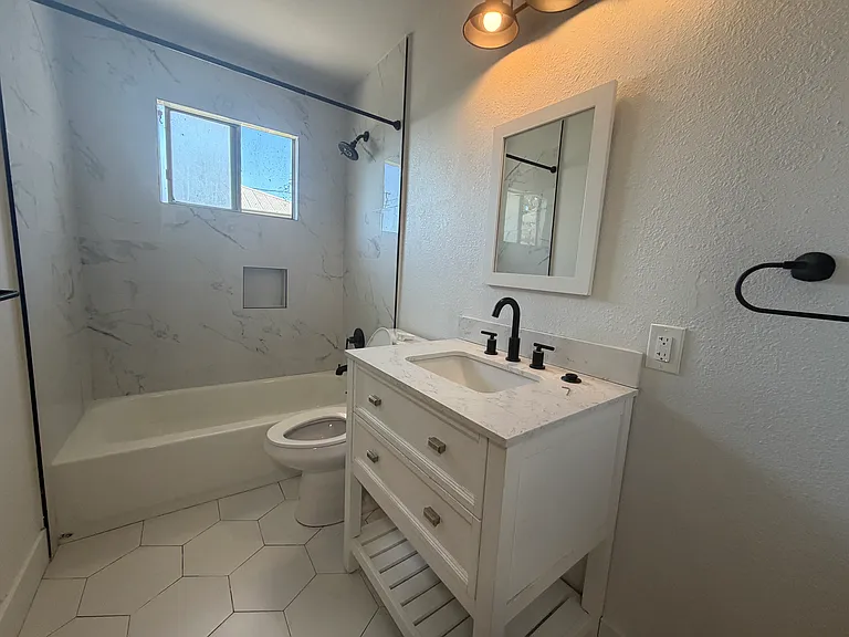 508 Marengo Ave #512 — Photo 7