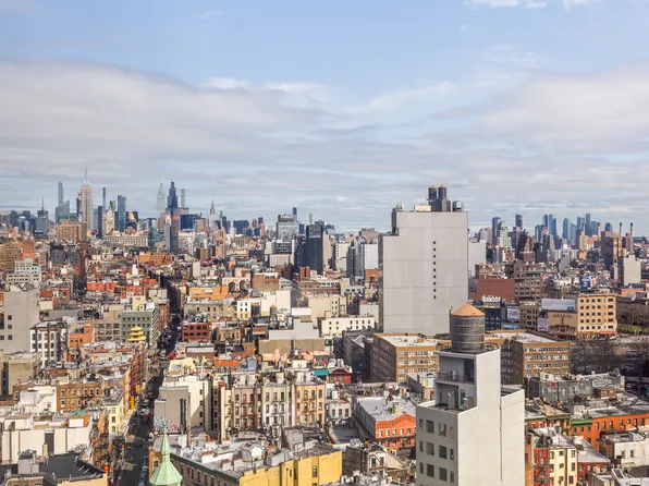 180 Park Row image 4 of 17