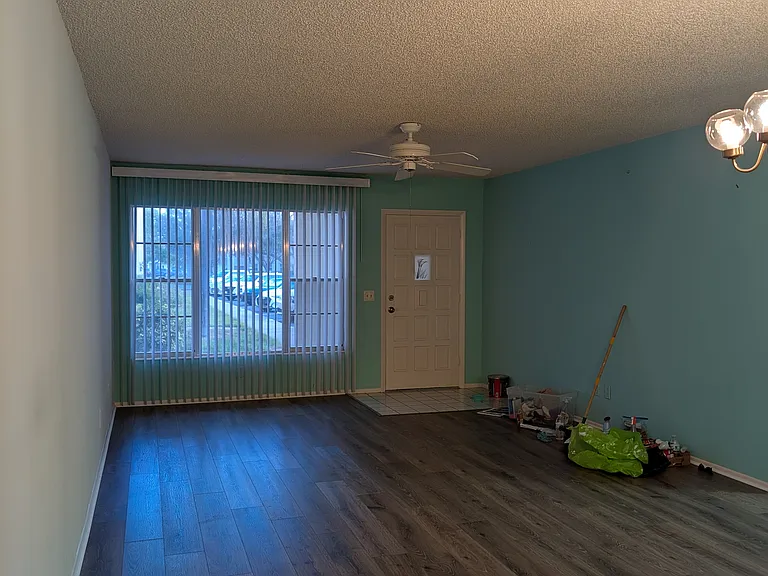 2258 World Parkway Blvd W #10 — Photo 10