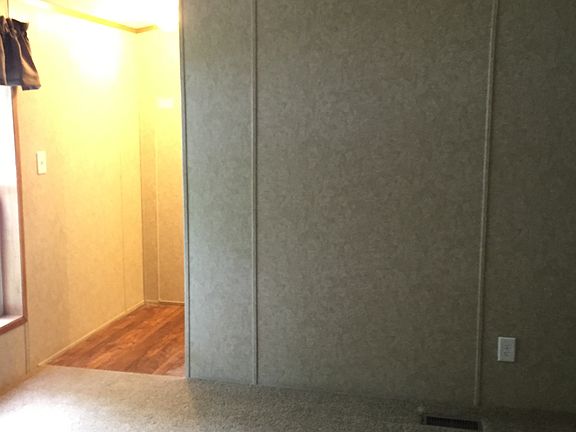 4th image of 20 Fred Dr