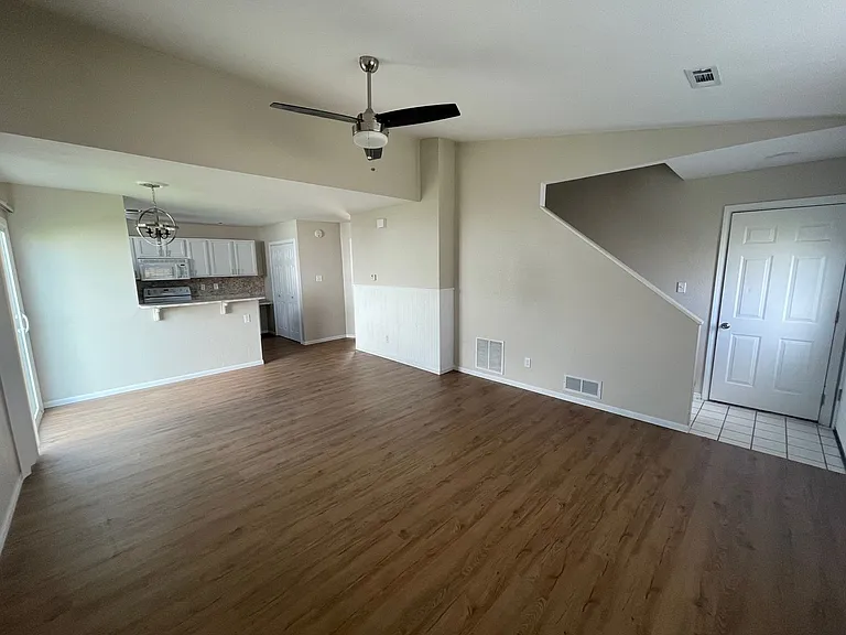 1512 Typhoon Ct — Photo 10