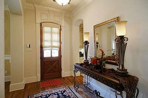 3rd image of 4308 Tiffany Park Ln