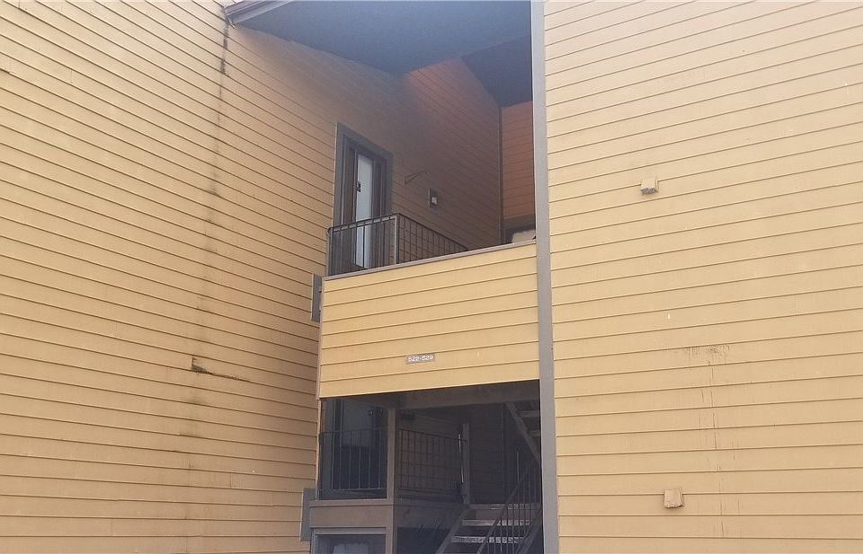 1st image of 526 Village Blvd N Unit 526