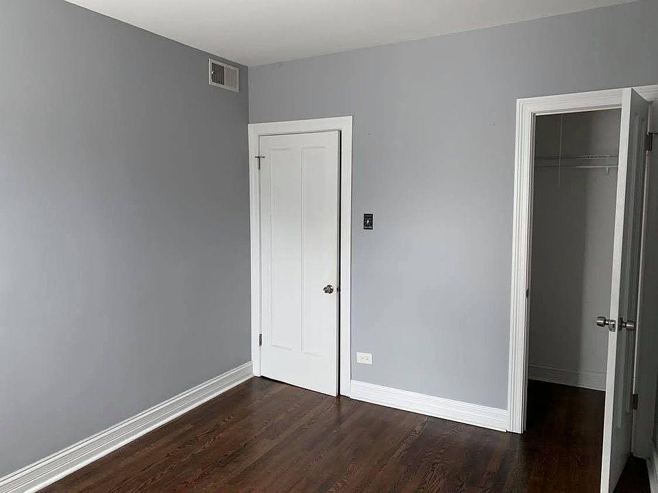 1st image of 3647 N Leclaire Ave #1