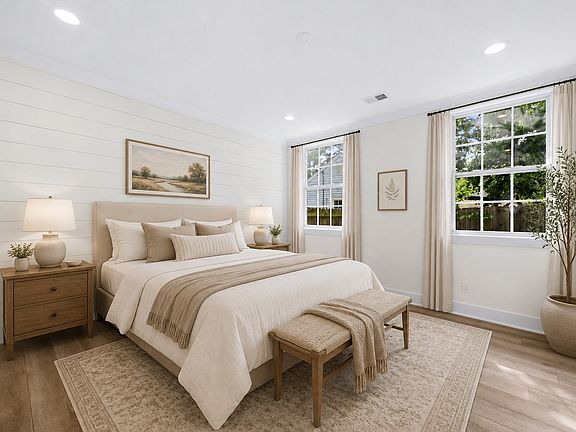 4th image of 60 Lutie St