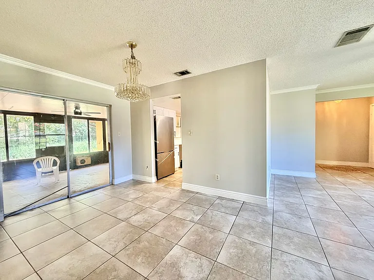 9237 Baton Rouge Dr — Photo 6