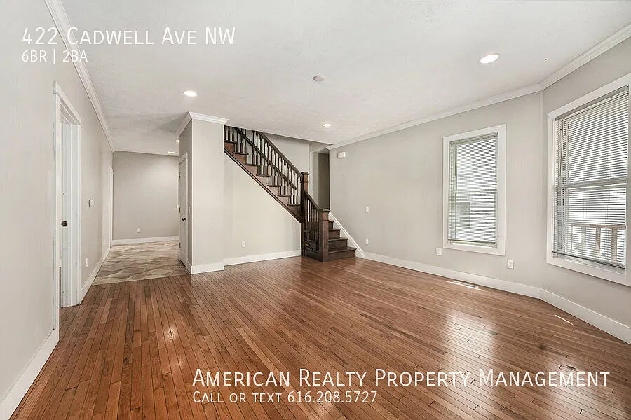 6 bed, 2014 sqft, $3,300 — Photo 2
