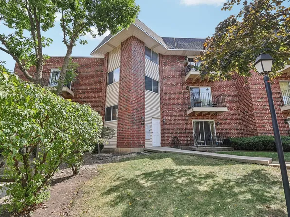 1770 S Arlington Heights Rd Unit 4B, Arlington Heights, IL 60005