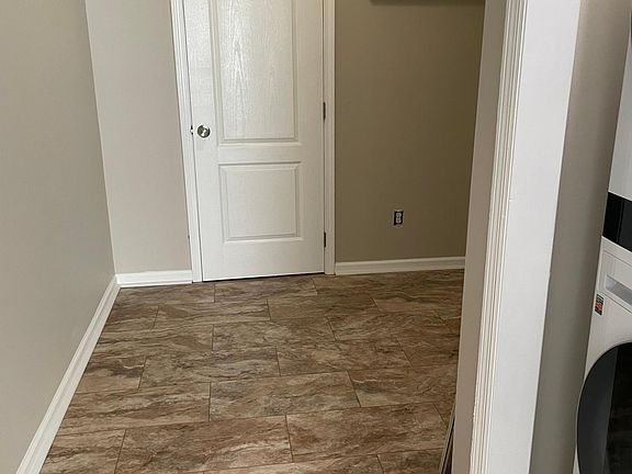 2nd image of 7640 Wren Garden Way