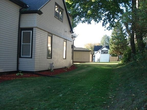 2nd image of 417 Ontario Ave