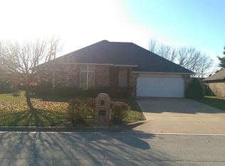 3357 S Alden Ave, Springfield, MO 65804