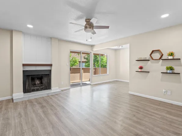 1550 W Ashlan Ave APT 208, Fresno, CA 93705
