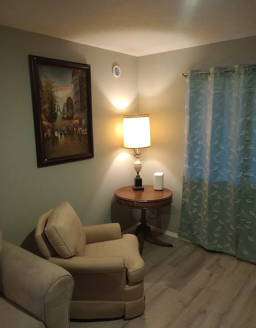 1 bed, 1.5 bath, 960 sqft, $1,200 — Photo 4