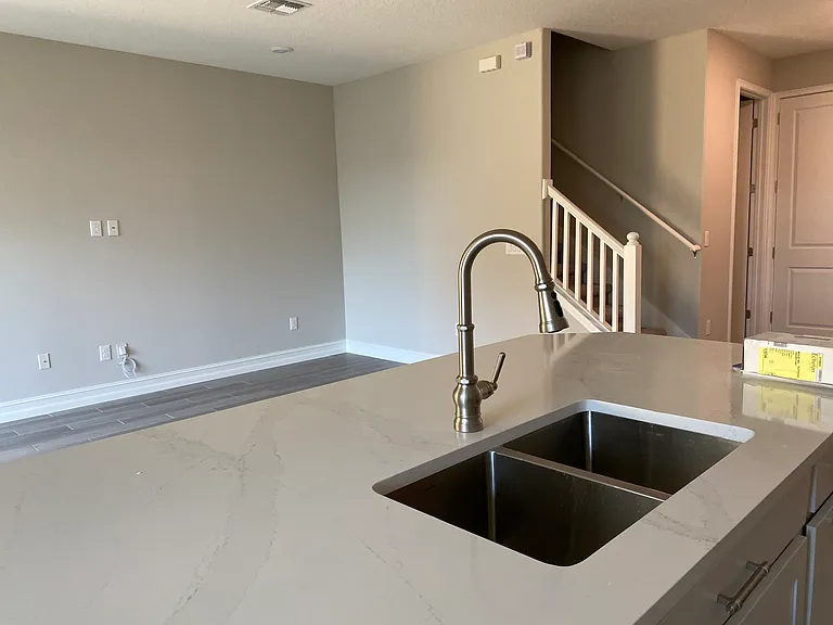 4671 Almada Ln — Photo 6