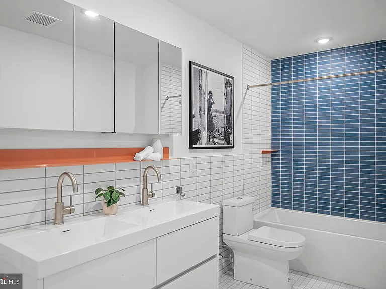 2456 Frankford Ave #8 — Photo 18