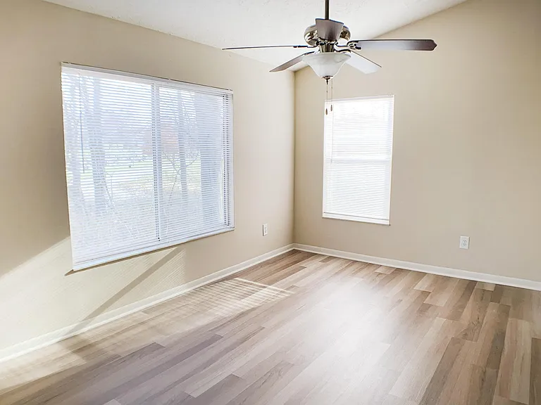 The Vinings Apartments — Photo 22